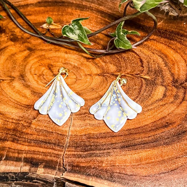 Raisa - Porcelain Earrings - Purple with spots